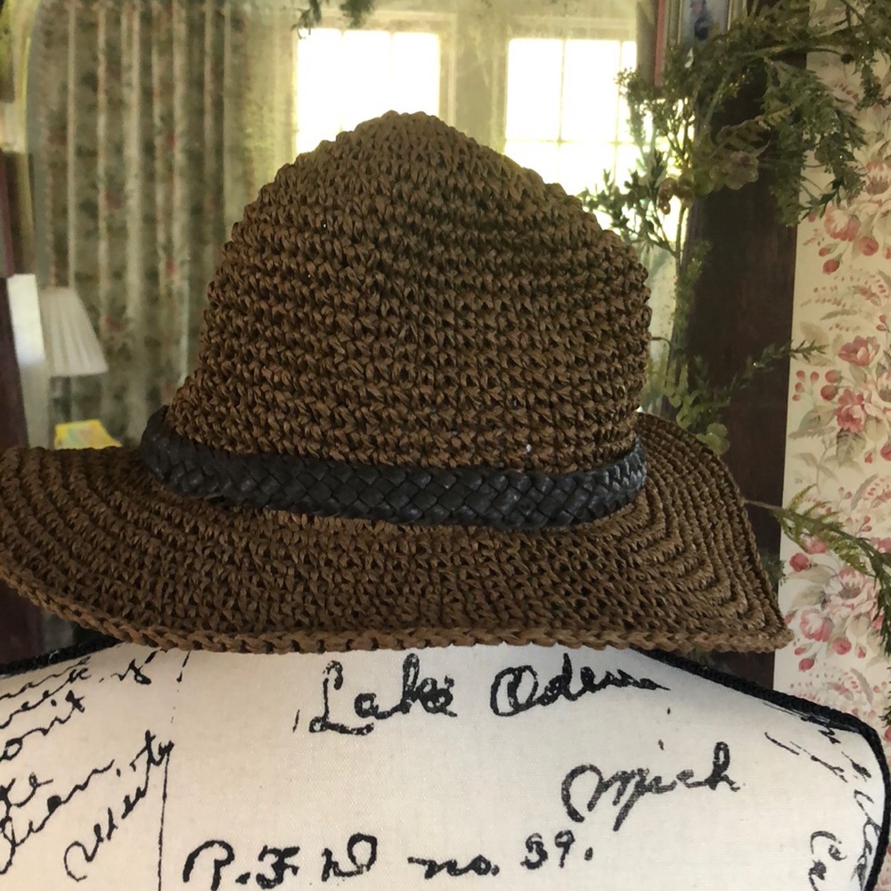 Straw fedora